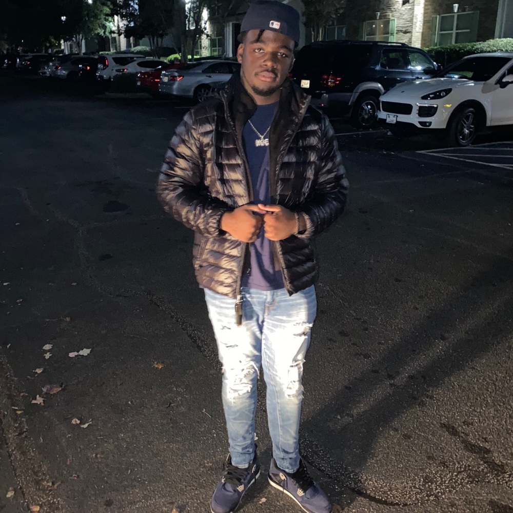 Meet your Posher, Kenneth